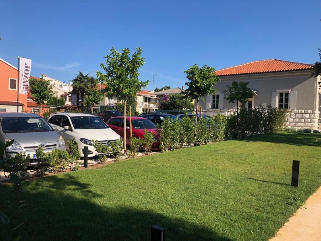 Calnova Suites Ρόβινι Εξωτερικό φωτογραφία